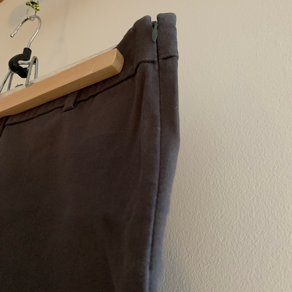 Babaton Bi-Stretch Pant in Dark Grey - Picture 6 of 9